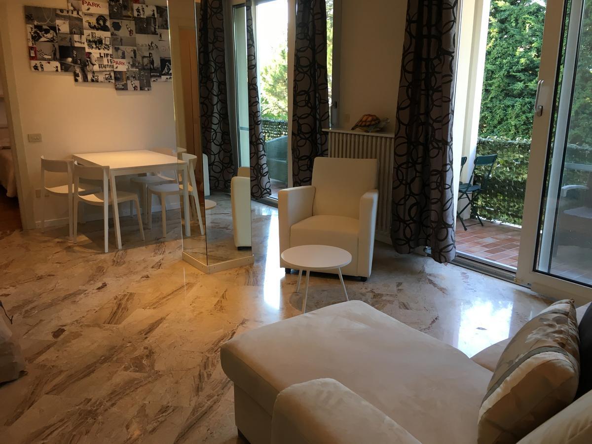 Sunset Apartment Sirmione Exterior foto